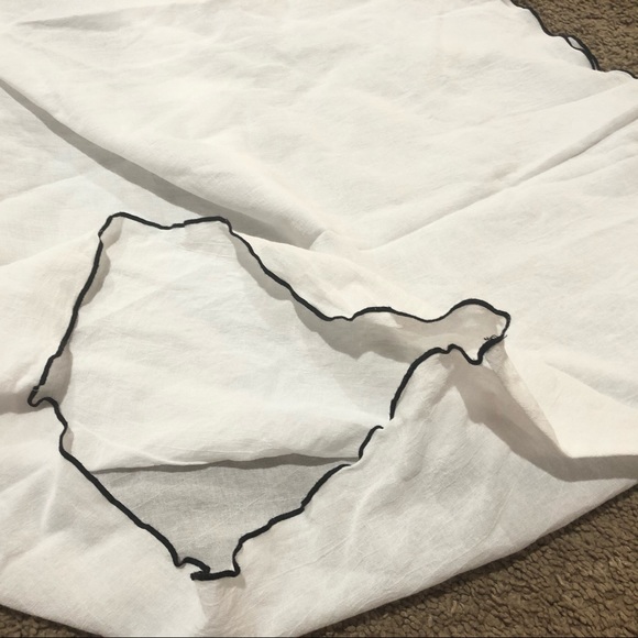 Bisou Bisou Michele Bohbot Embroidered Tassel Poncho Cover-up Top Cotton Size S - Picture 6 of 7